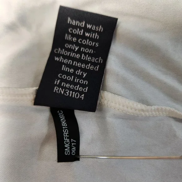 THE LIMITED Plus Sleeveless Ruffle Lace Top Size 2X Black/White Color LIKE NEW! - Picture 16 of 16